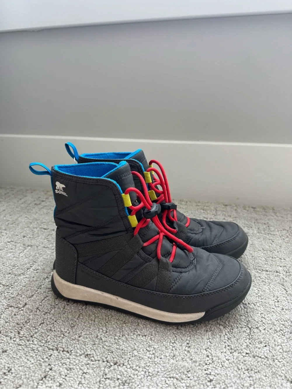 Sorel Kids Black Boots with Blue Lining and Red Laces